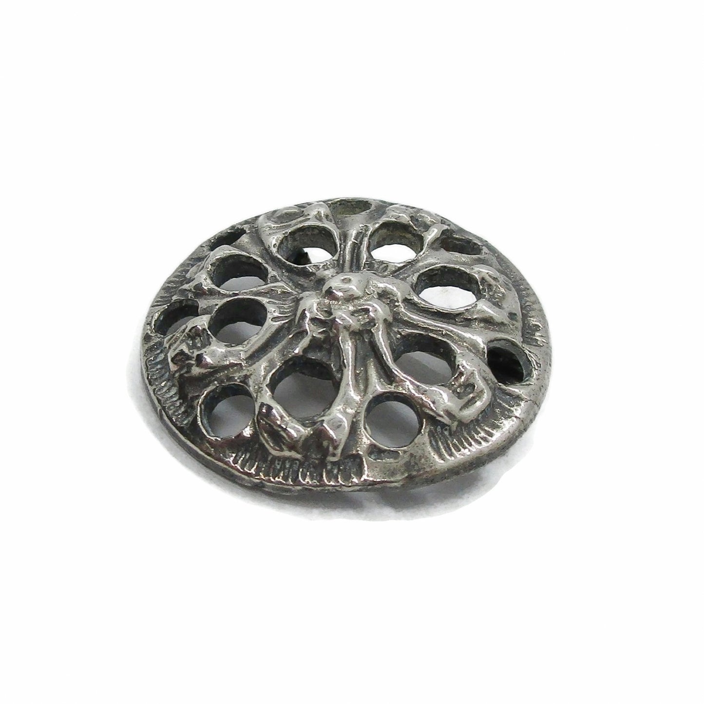 Gisbert Dunker Norway 830 silver viking brooch close up 