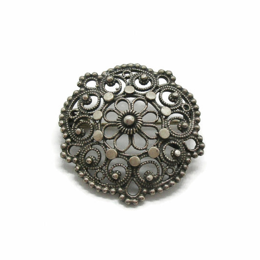 Front view of vintage Knut Paulsen Norway sterling silver brooch
