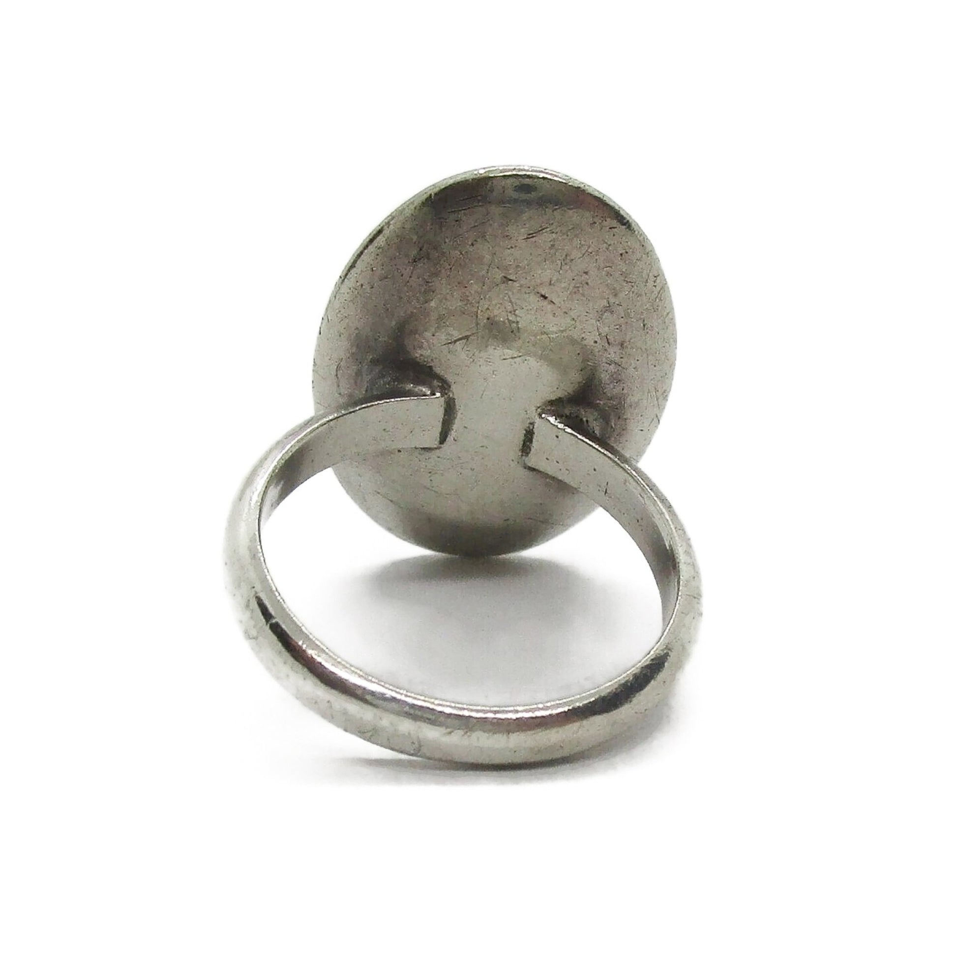 Back view of a Scandia Australia sterling silver and opal chip ring