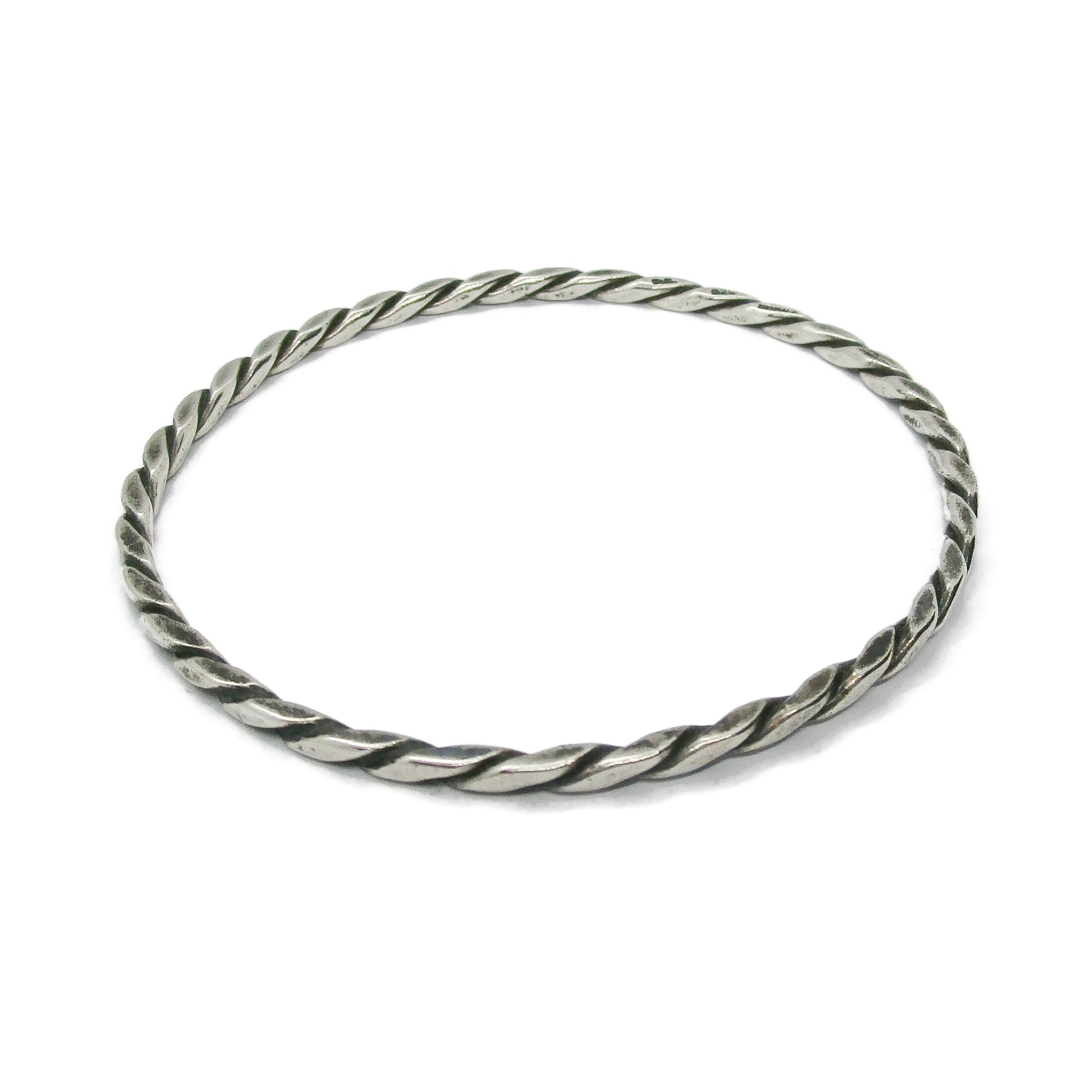 Vintage Randers Solvvefabrik sterling silver bangle seen from above